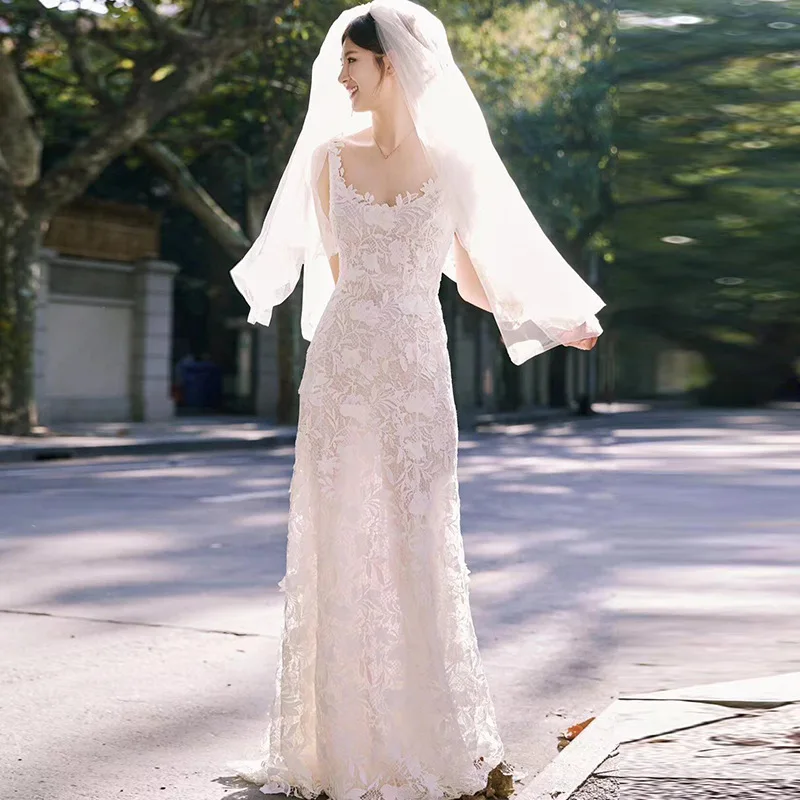 vestido-de-novia-de-cola-de-pez-de-lujo-ligero-con-tirantes-franceses-vestido-de-encaje-de-alta-gama-cola-pequena-para-mujer