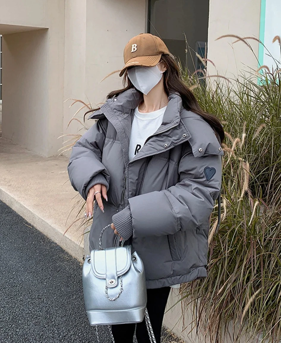 Cappotto invernale imbottito caldo da donna Nuovo piumino in cotone con cappuccio Parka spesso solido impermeabile gonfio moda coreana