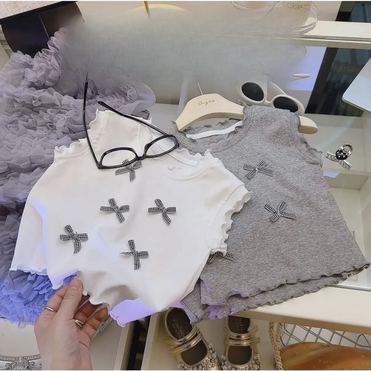 Kids Girls Cute Bow Vest 2025 New Arrival Children Casual White Gray Sleeveless Tops Teenage Cute Frill Tank Tops Korean Style