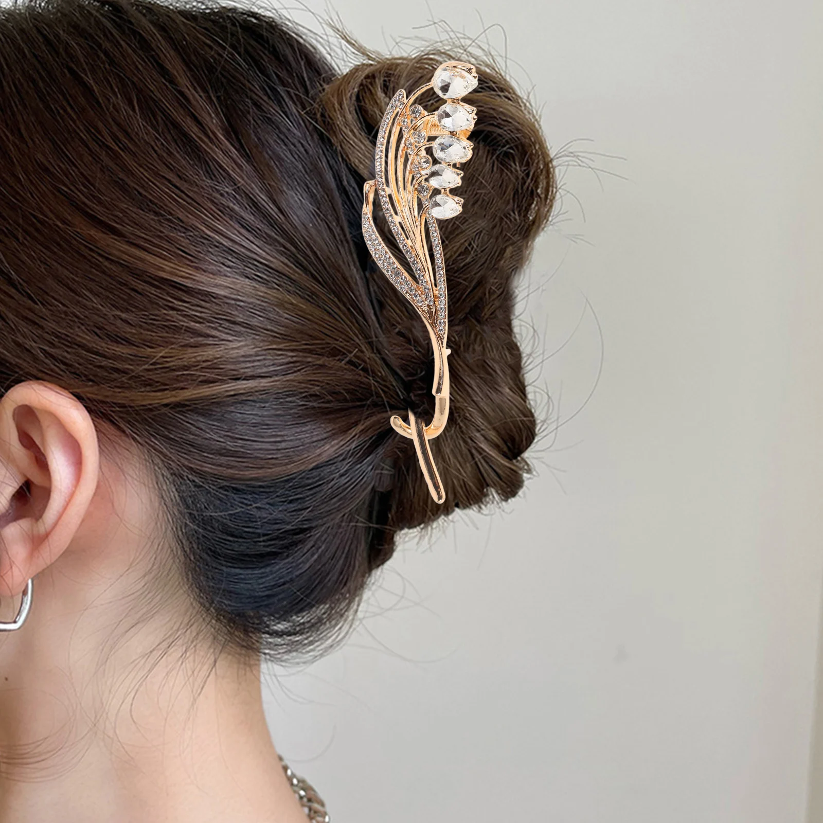 

Stylish Rhinestone Clip Alloy Claw Decor for Women Elegant Delicate Thick Fastening Tool Alloy Clamps Jaw for Thin