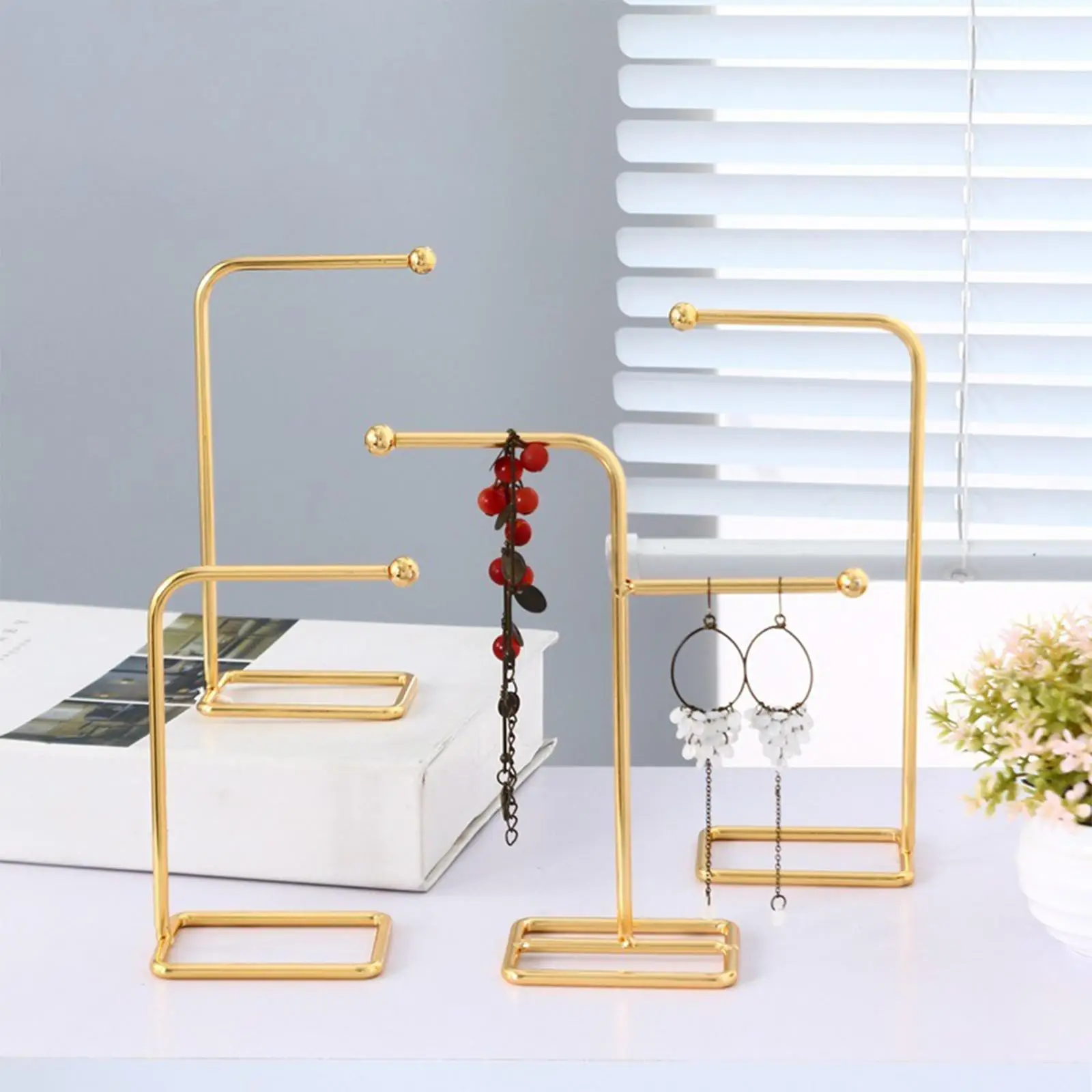 Jewelry Shelf Metal Earring Display Stand Vintage Exquisite for Necklace Handbag Jewelry Display Stud Earrings Holder Rack