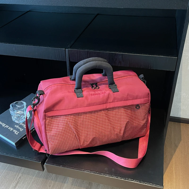 

Large Capaci Portable Handheld Travel Bag Women's ort Trip Lage Faionable Korean Version Carry-On Fitn Bag