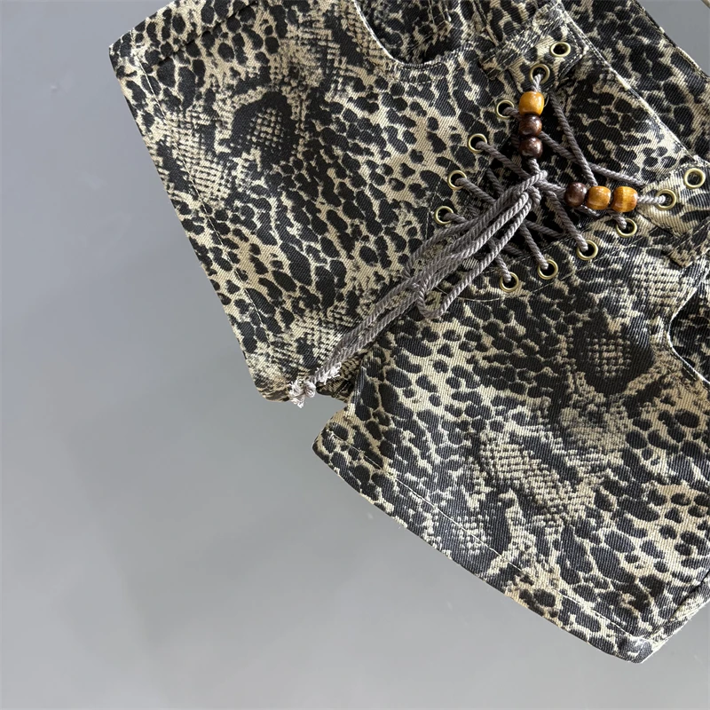 American Spice Girl Retro Leopard Print Wide-leg Shorts Women's Summer New Design Straps Fashionable and Thin A-line Hot Pants