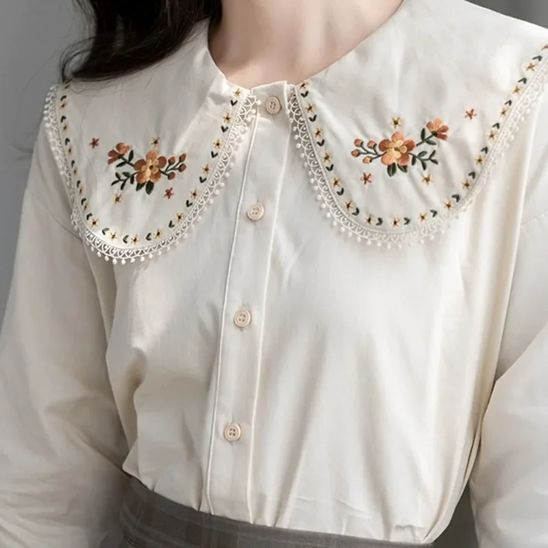 Shirts Women Peter Pan Collar Loose Long Sleeve Casual Tops Sweet Sweet Elegant All-match Fashion Embroidery Design New 2024