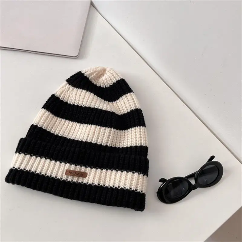 New Winter Women's Striped Hat Versatile Fashionable Big Head Knitted Hat Ear Protection Trendy Loose Women's Hats image 4