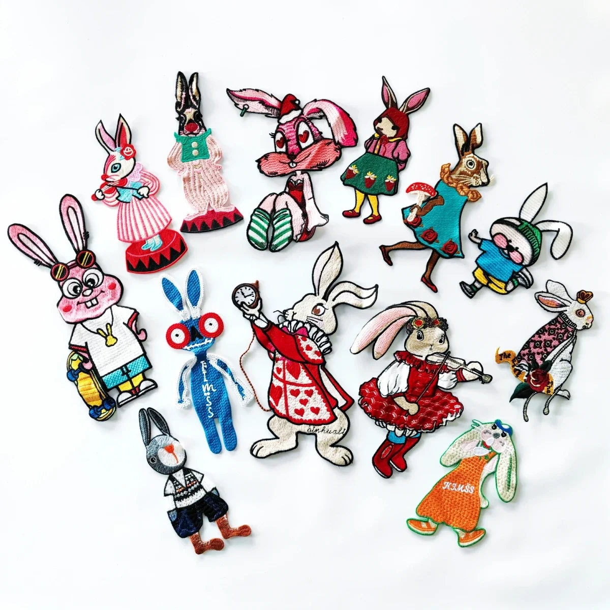 Embroidery New Fashion Rabbits Badges,cartoon Appliques,rabbit Patch,animal Patches for Clothing DIY Accessory WF231101