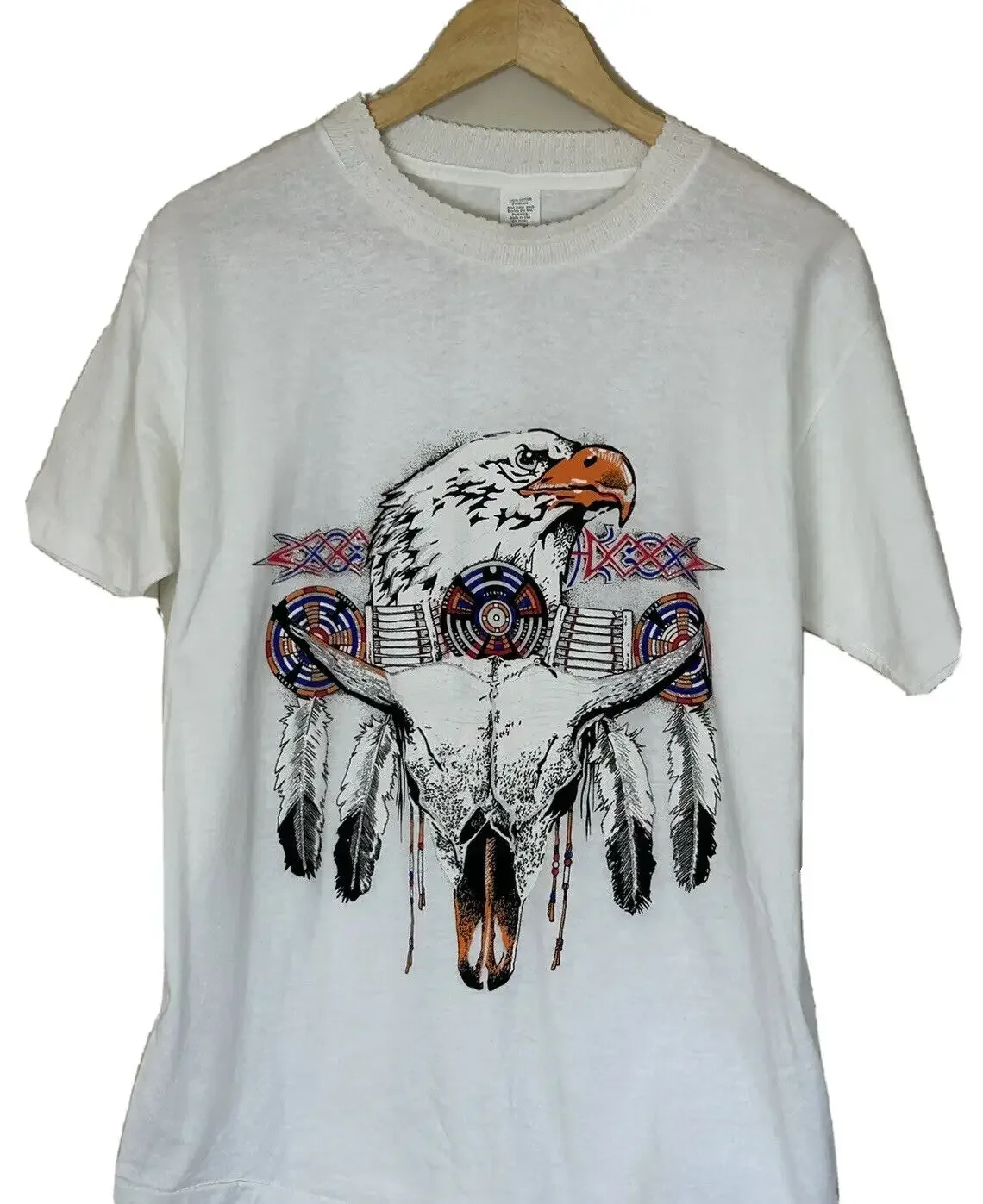 Vintage Cattle Skull Shirt Short Sleeve Crew Neck 90s White Eagle Indian Feather