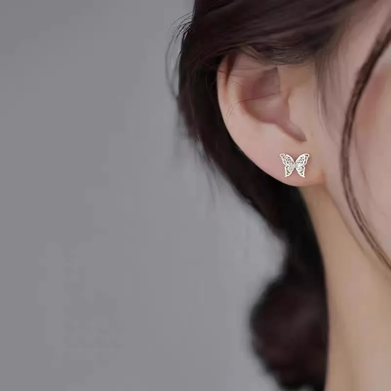 Silver Color Double Layered Hollow Butterfly Stud Earrings for Charm Women Fashion Jewelry Screw Bead Accessories