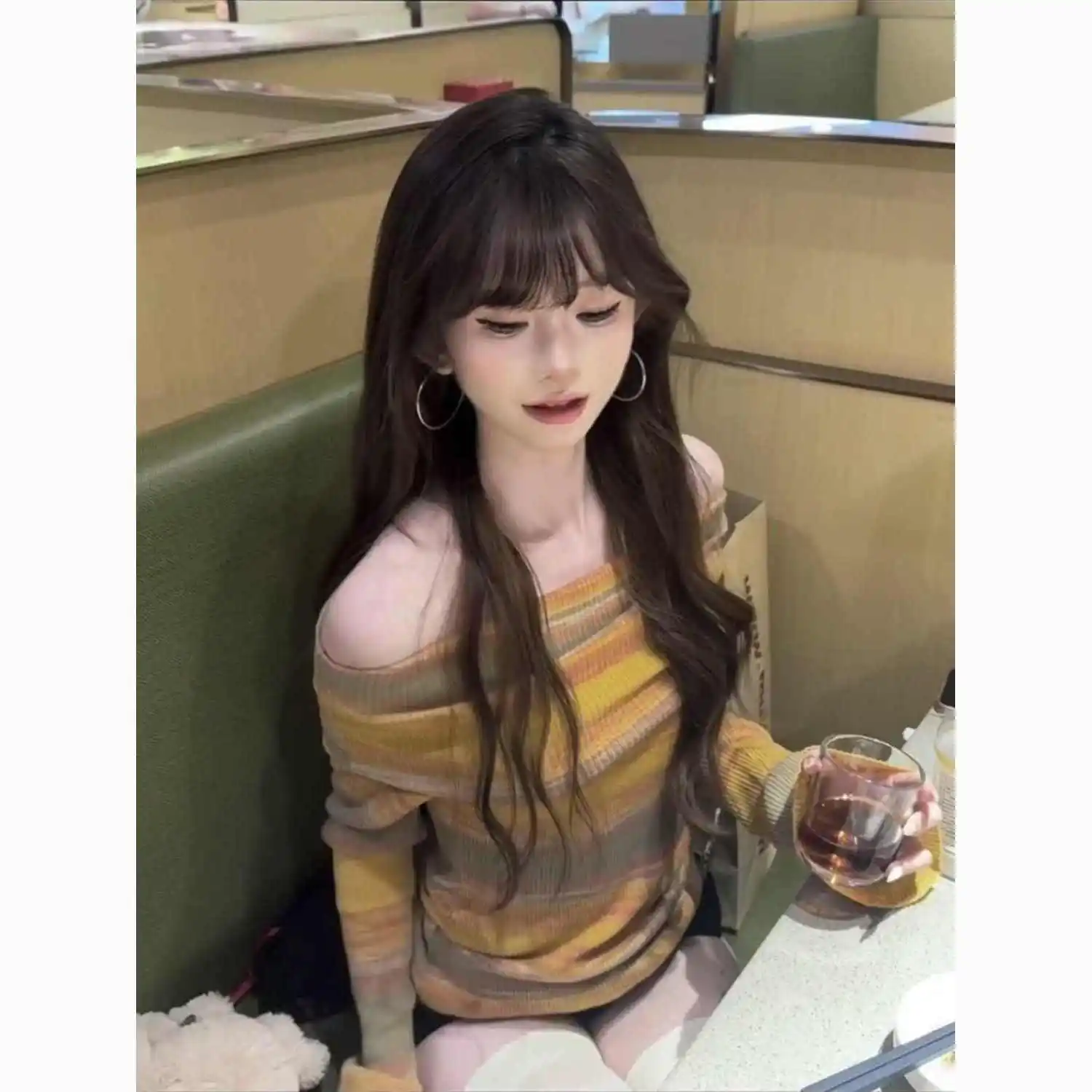 

American Style Pull Femme Spicy Girl Off Shoulder Slash Neck Knitted Sweater Women Autumn Contrasting Color Sueter Mujer