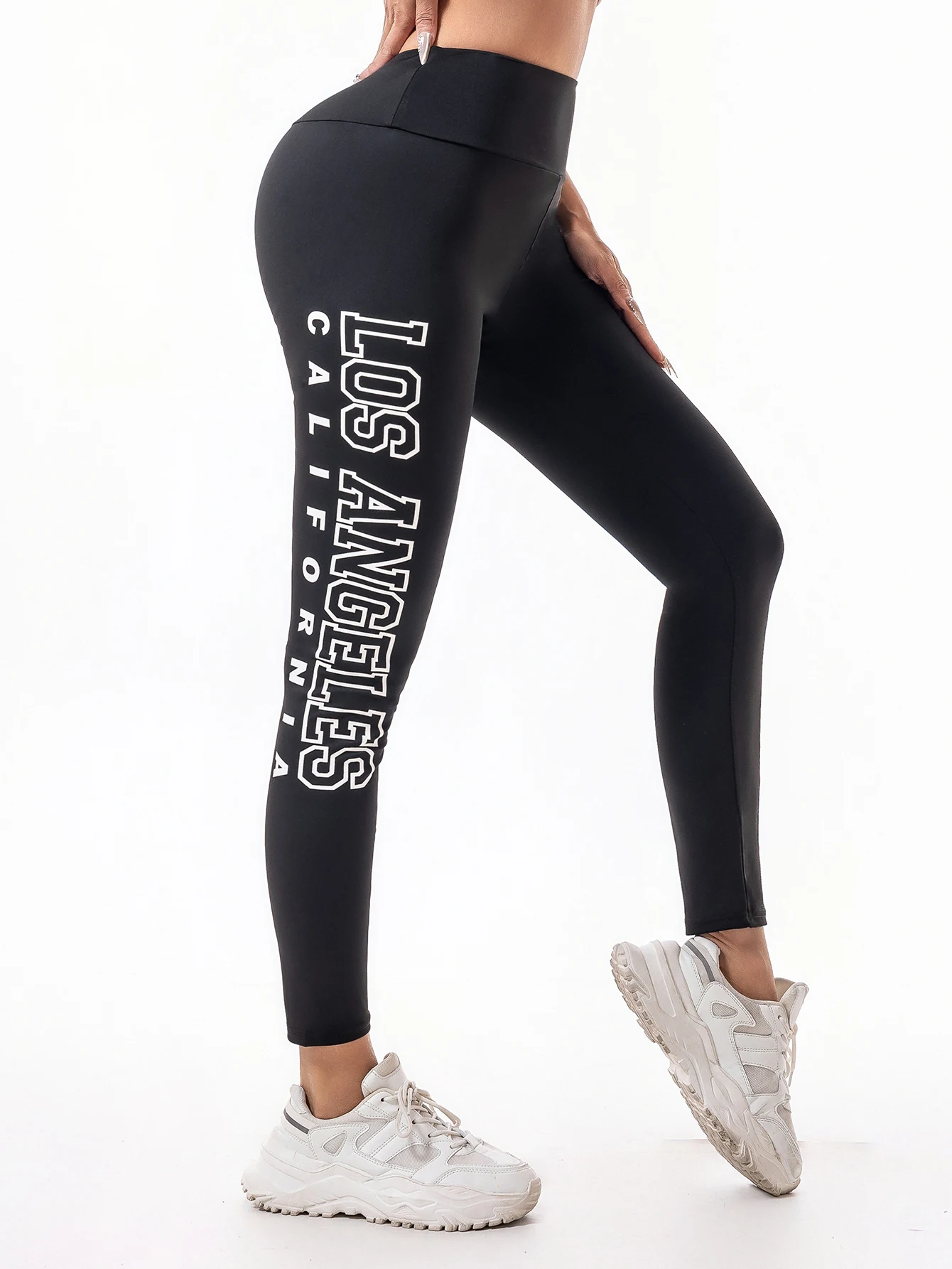 2025 Nouveau style lettrage européen et américain imprimé numérique musculation minceur hanche-levage taille haute leggings de yoga