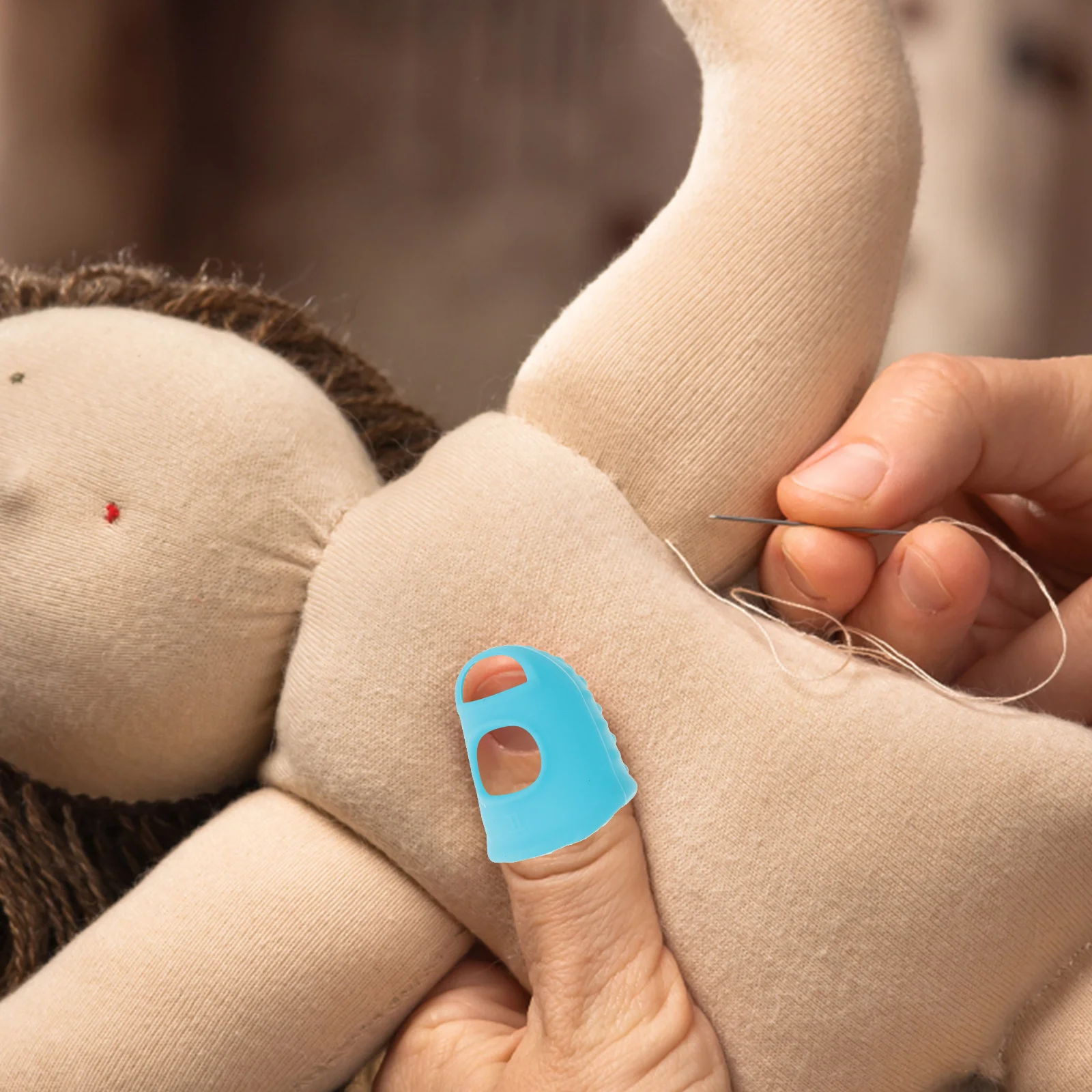 

10 Pcs Finger Sleeves Tip Cover for Stitching Embroidery Nail Polish Guards Fingers