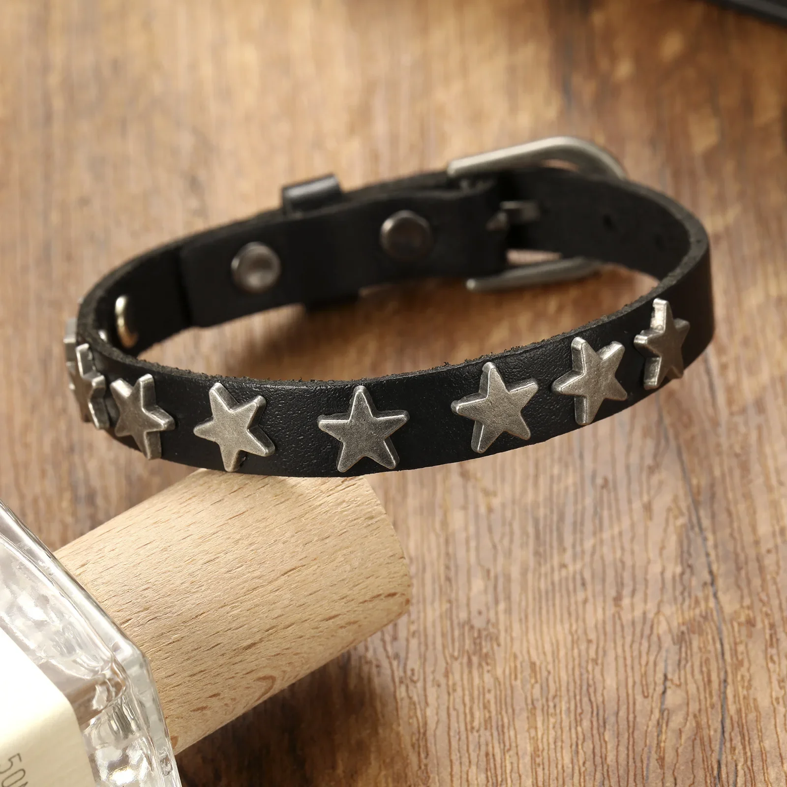 Punk Gothic Personality Rock and roll National style Simple Five-pointed star Black Leather Stainless steel Bracelet Wristband
