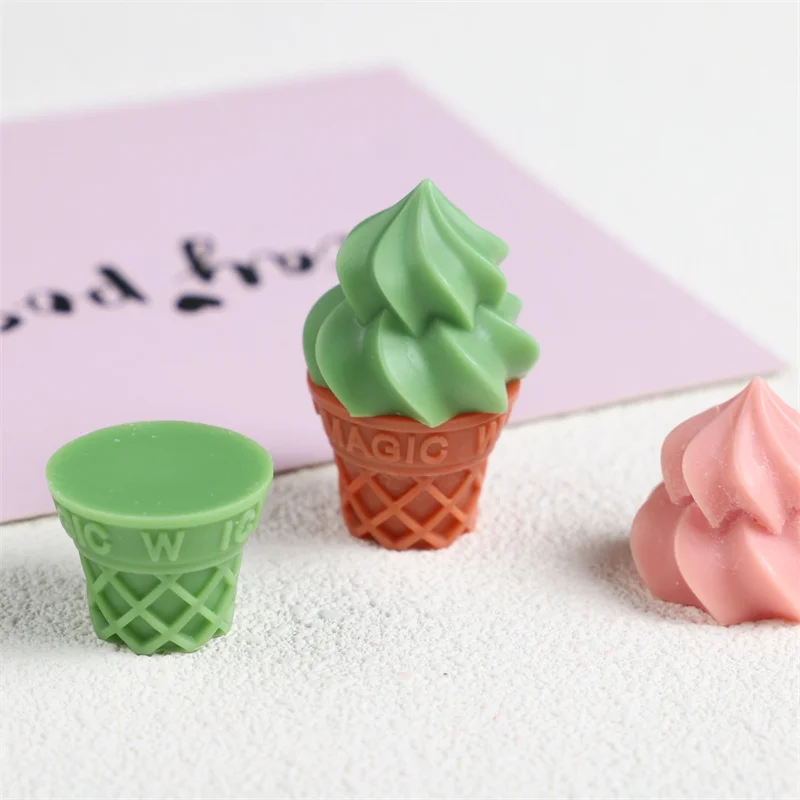 simulated christmas tree shape ice cream cone model, self-made aromatherapy candle ornament, mousse cake silicone mold