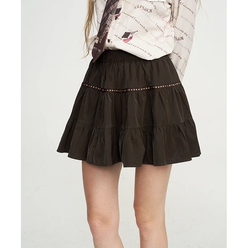 ELFSACK Women's Elastic Waist Tiered Mini Skirt with Decorative Trim, Casual Ruffled A-line for Daily Wear