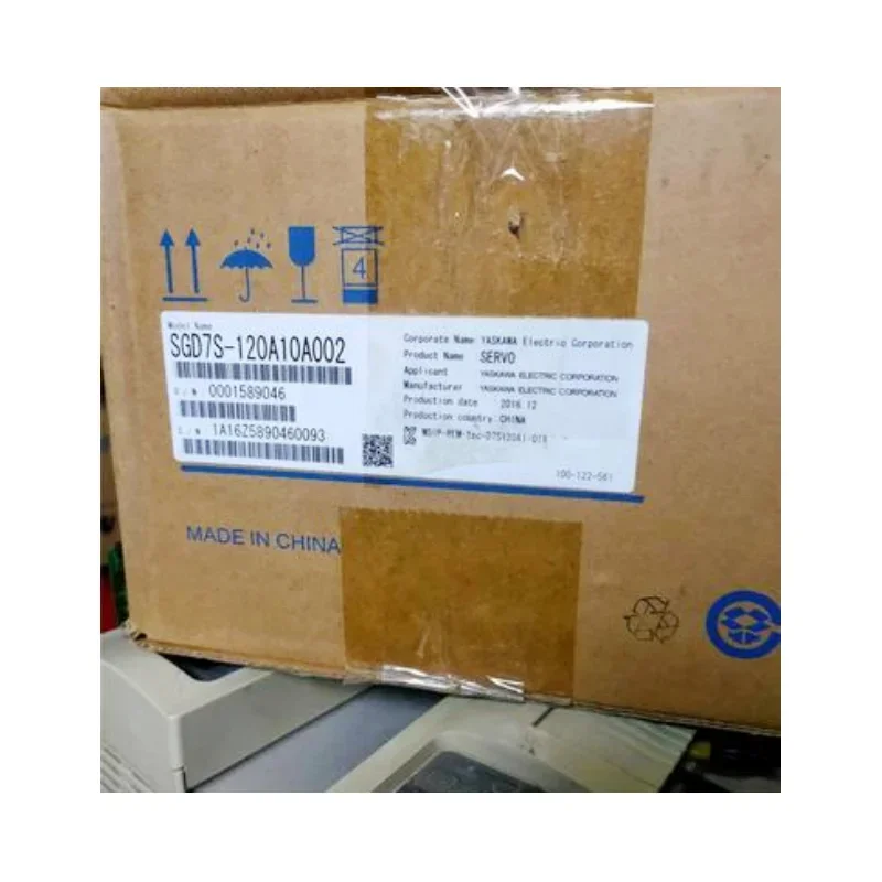 

YASKAWA SGD7S-7R6A10B202 SERVO DRIVE 200 VAC