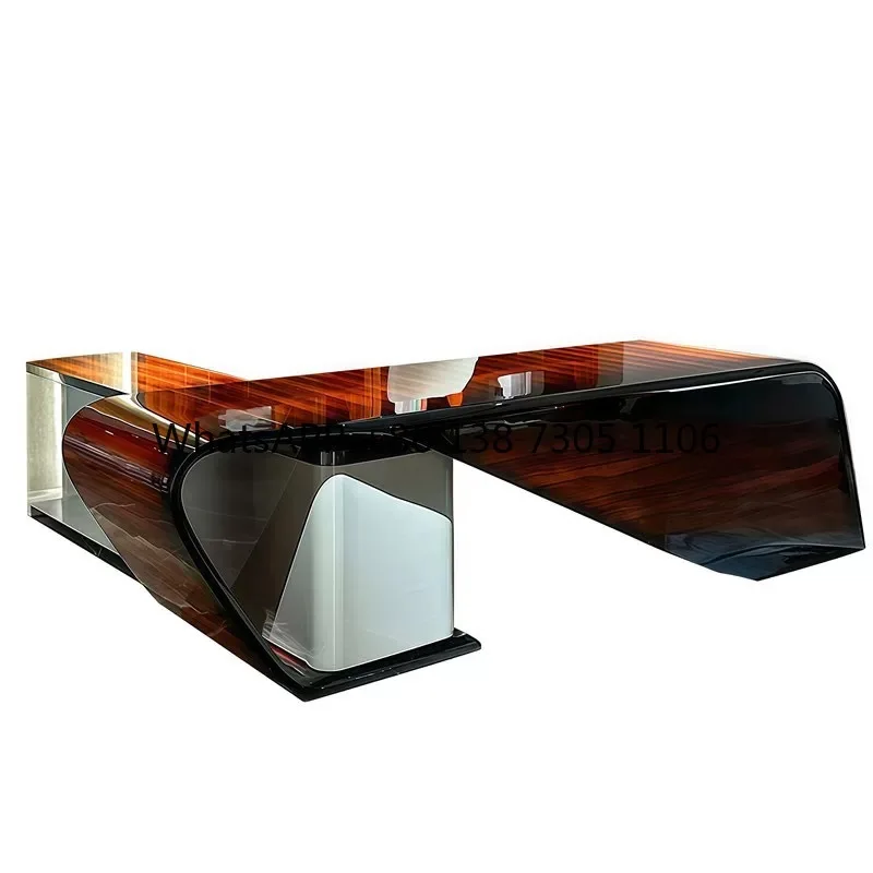 Nuovo tavolo capo di lusso leggero italiano, scrivania angolare laccata in legno massello, scrivania presidenziale, designer, grande classe di fascia alta