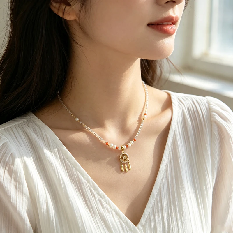 Dreamcatcher fringe pendant, freshwater pearl crystal necklace, clavicle chain, versatile and original handmade design.