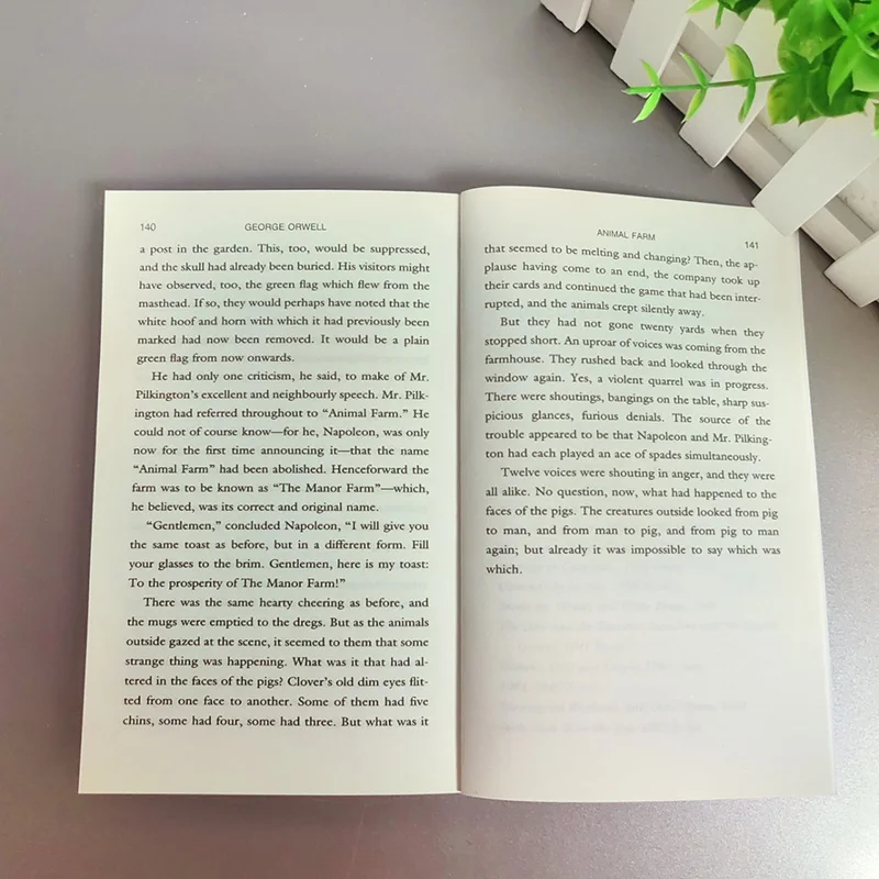 Versión en inglés Animal Farm George Orwell George Orwell Libros en inglés Libros Livros