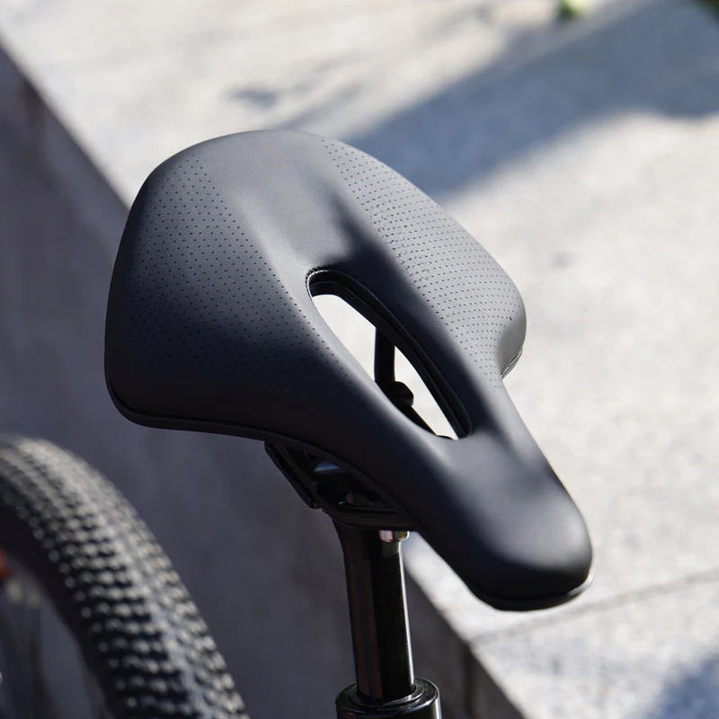 

Bicycle seat cushion super soft mountain road bike thick short nose cushion comfortable saddle riding accessories