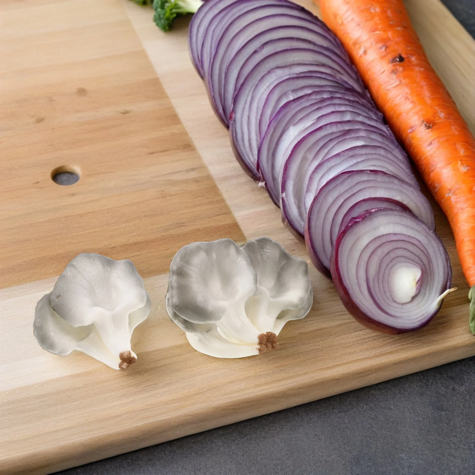 

2pcs Artificial Mushrooms Decoration Realistic Design Fine Texture miniature garden decoration simulation for display