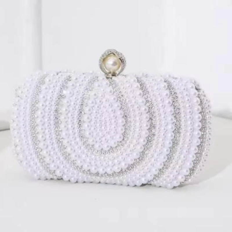 

Hot Selling New Pearl Banquet Women's Bag, European and American Fashion Wedding Bag, Retro White Cheongsam Hand-held Square Bag