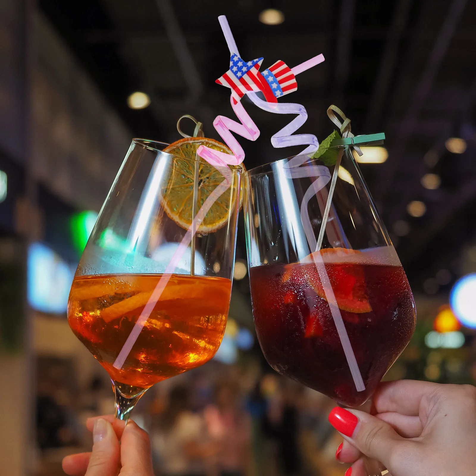 

8Pcs Independence Day Straws Reusable Curvy American Flag Design for Beverages Juice Bubble Tea Veterans Memorial Party Supplies