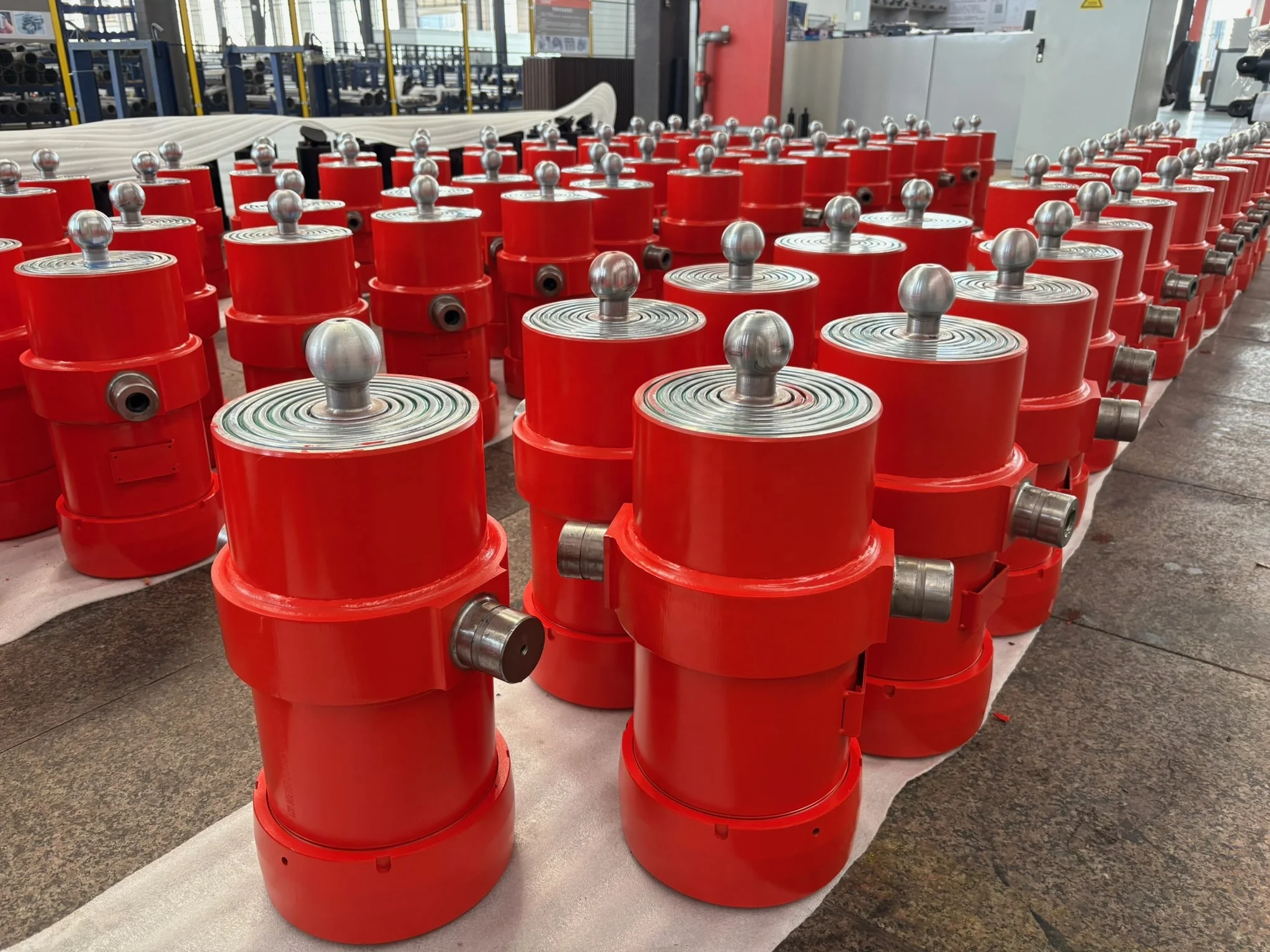 Single Acting Steel Hydraulic Cylinder With Bearing For Dump Truck Mini Remote Control 250Bar Pressure CE Certified
