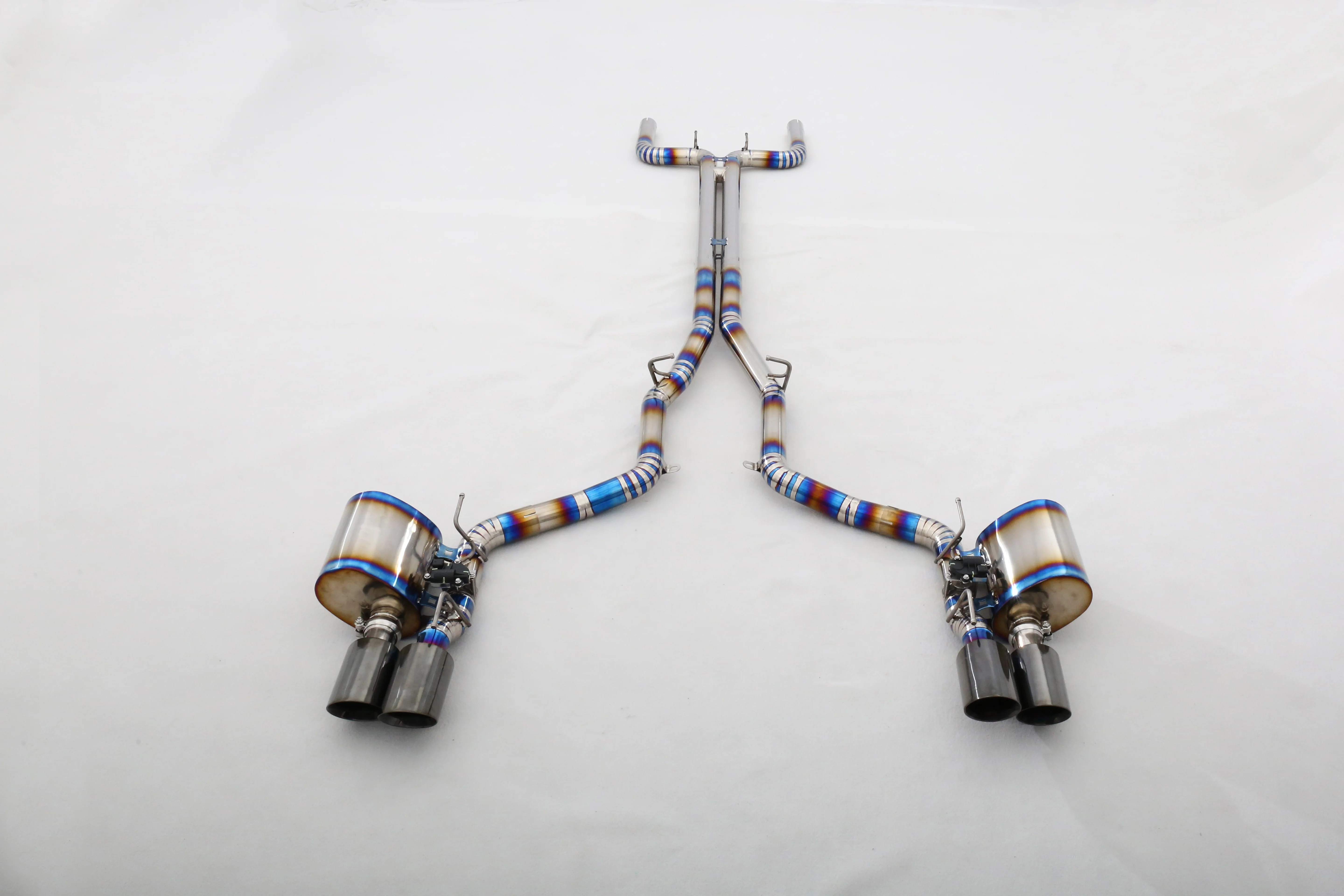 Custom 304 Stainless Steel/Titanium Valved Exhaust System for 3.0T V6 Designed Specifically Exhaust Pipes