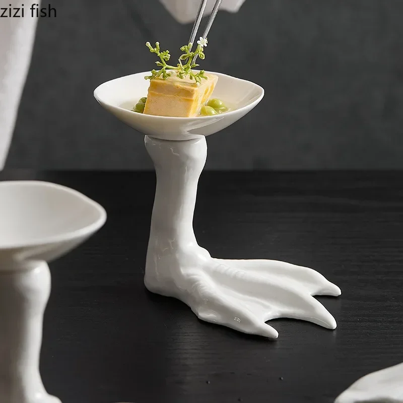 Creative High Foot Ceramic Goose Feet Dim Sum Plate Restaurant Dessert Plate Sushi Plate Molecular Cuisine Specialty Tableware