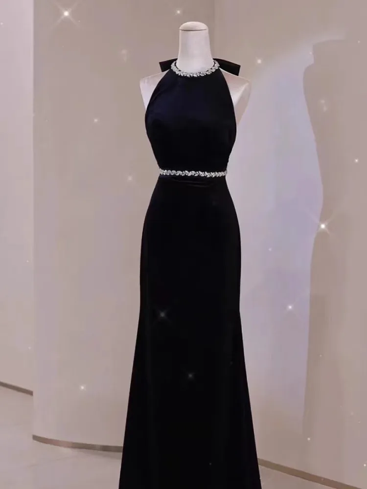 فستان سهرة طويل فاخر للنساء موديل 2025 الجديد، مناسب للحفلات وأعياد الميلاد والامتحانات الفنية، تصميم أنيق وراقي