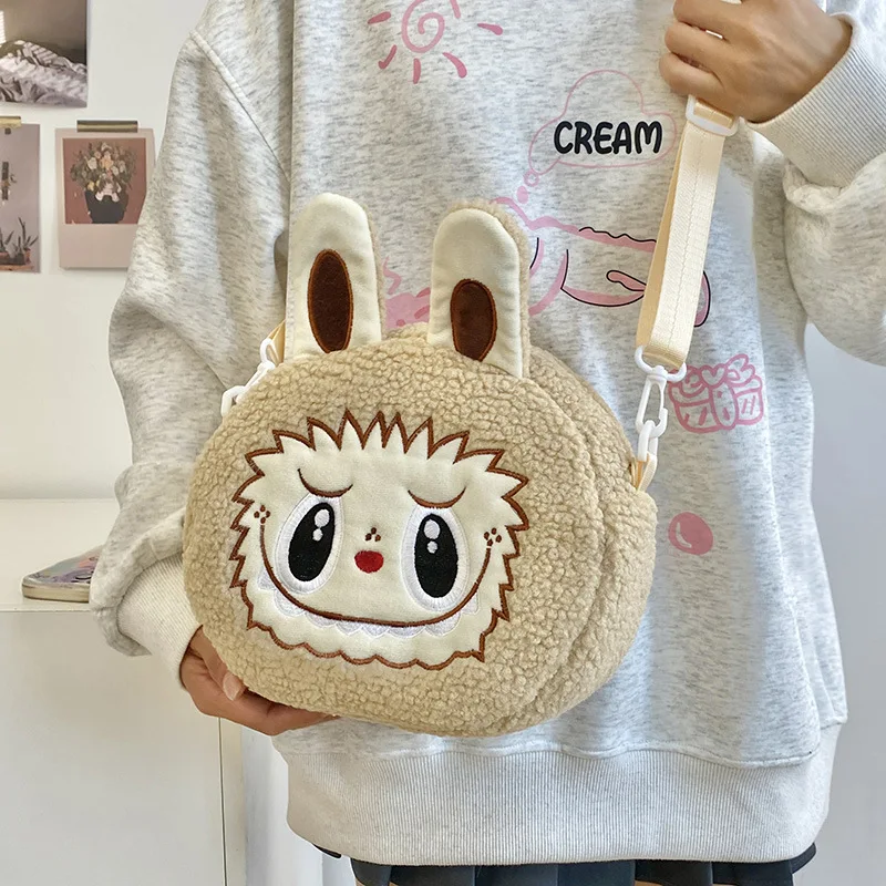 Nueva gran oferta, bolso cruzado Labubu de dibujos animados de Anime, bolso de hombro, bolso de felpa Kawaii, bolso de moda para actividades al aire libre, bolso de mujer, regalo para niña