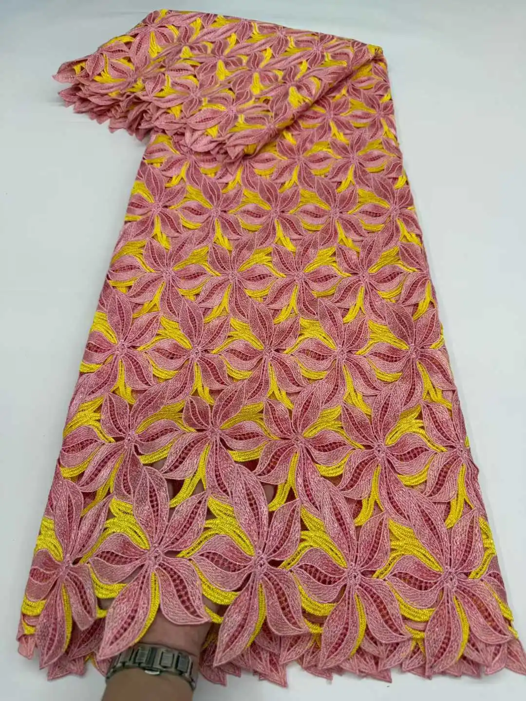 

Nigerian Embroidered Water Soluble Lace Fabric 2025 African Guipure Cord Lace Fabric For Sewing Women Dresses Latest 5 yards