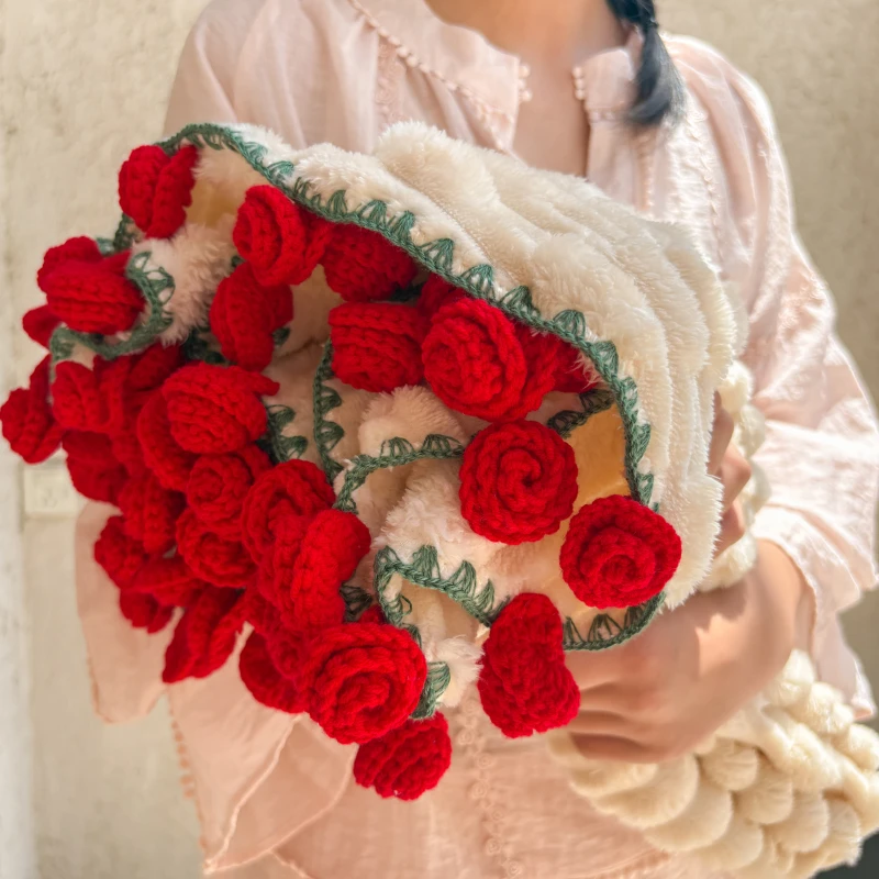 Romantic Rose Bouquet Blanket Floral Soft and Lightweight Throw Couch Blanket Gifts for Mom Birthday Valentine's Day Home Decor