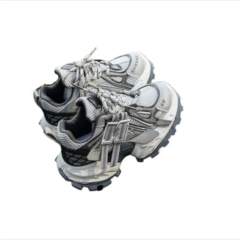 

Children's Fashionable Anti Slip Sports Shoes New Item Girls' Wear-resistant Running Shoes Boys' Breathable Mesh Casual Shoes