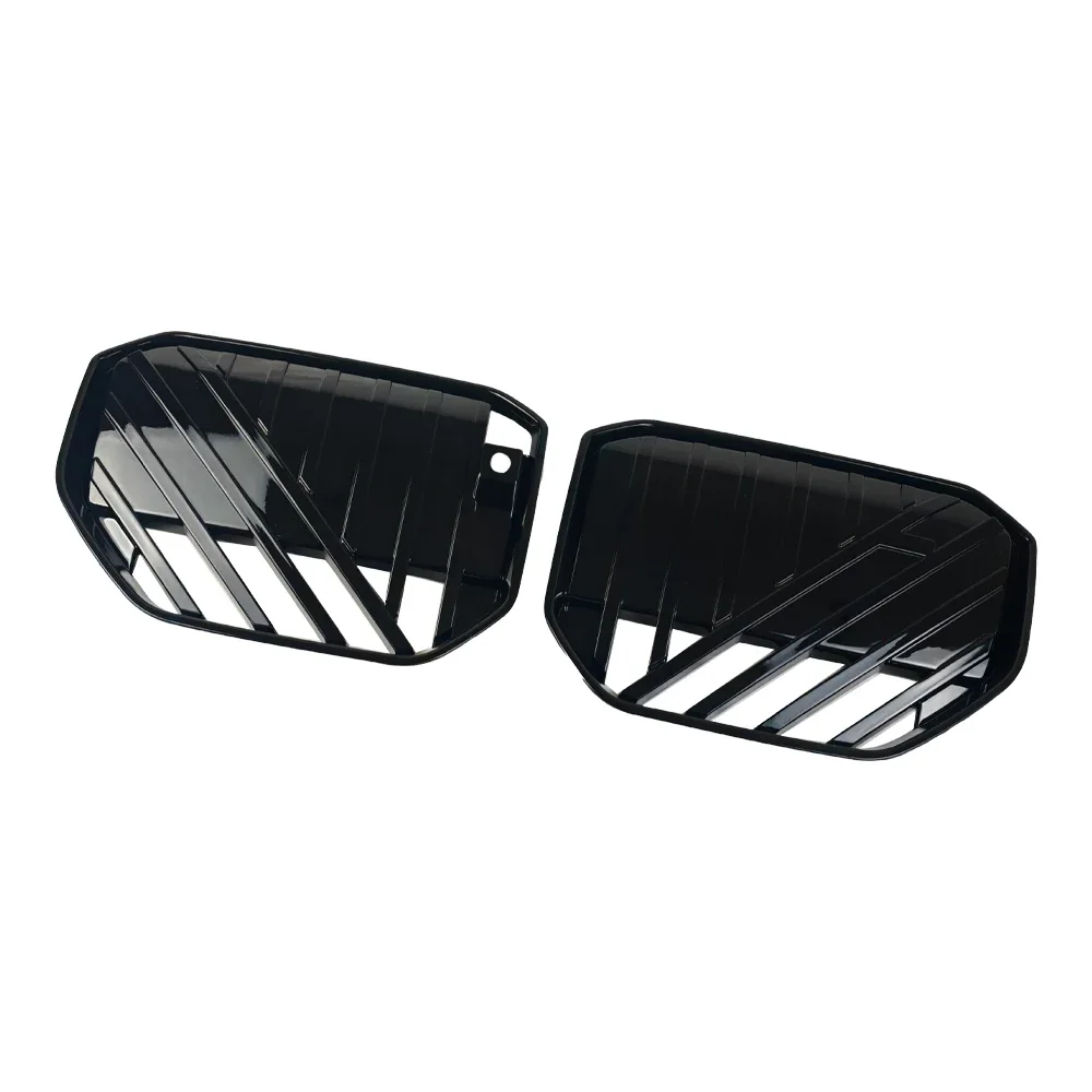 

Suitable for blackening of the grille and exterior parts of the BMW G45 and for applying stickers for covering.