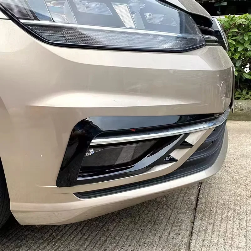 2x Front Bumper Fog Light Grille Cover Trim Wind Knife Razor Style Canards For VW Golf 7 MK7 Golf7 MK7.5 VII 2017-2019 Facelift