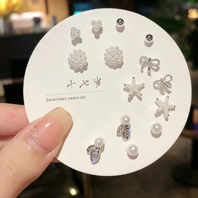 

2025 New 1Set Silver Needle Korean Fashion Small Geometric Female Earrings Set Butterfly Cute Stud Earrings Jewelry