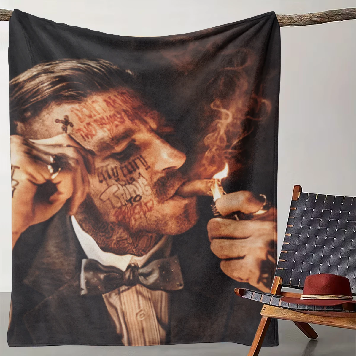 

1 Piece of Retro Tattooed Gentleman Gangster Style Blanket, Personalized Trendy Men's Living Room Decoration Blanket