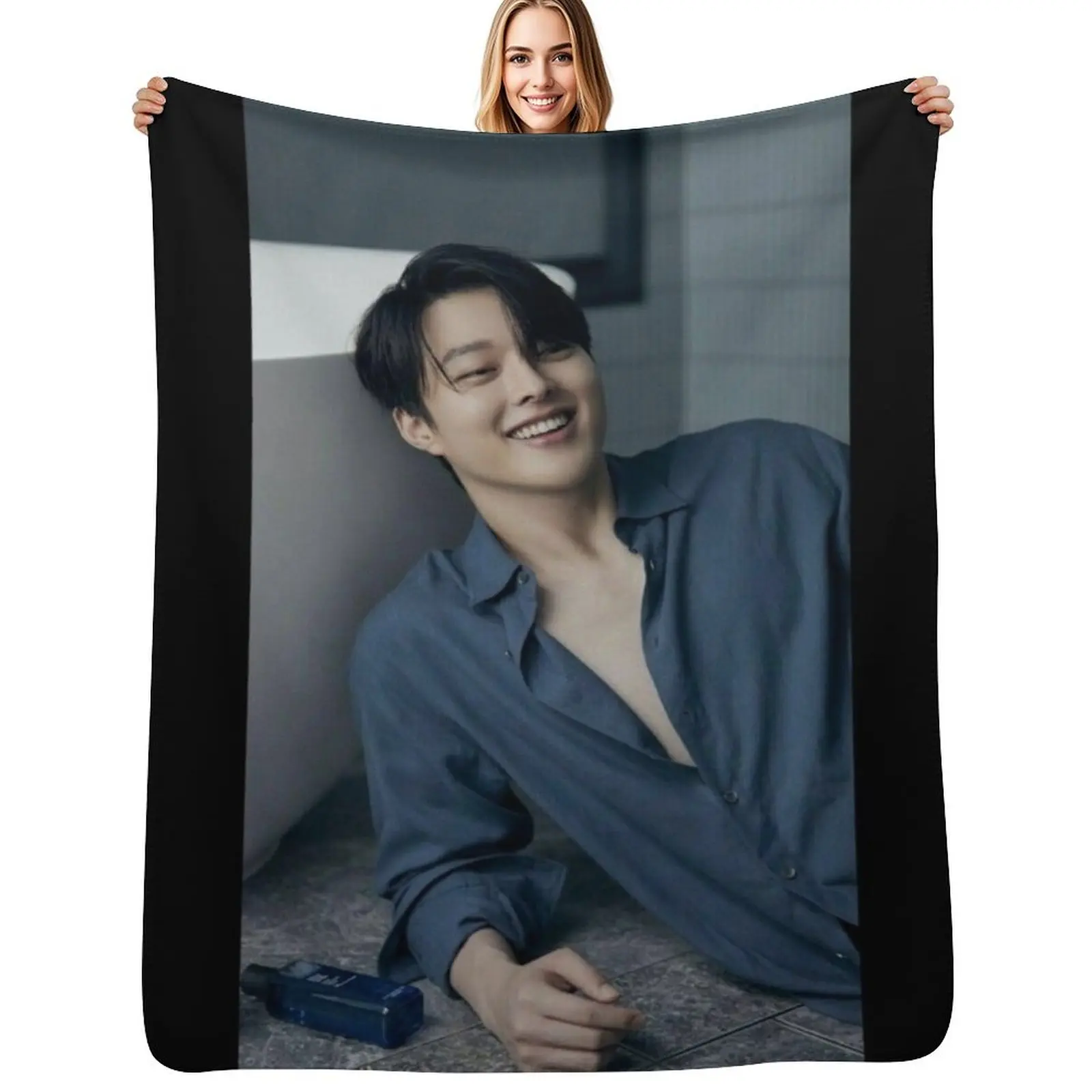 

Jang Ki-yong Throw Blanket Soft Cozy Blanket for Pet Kids Adults
