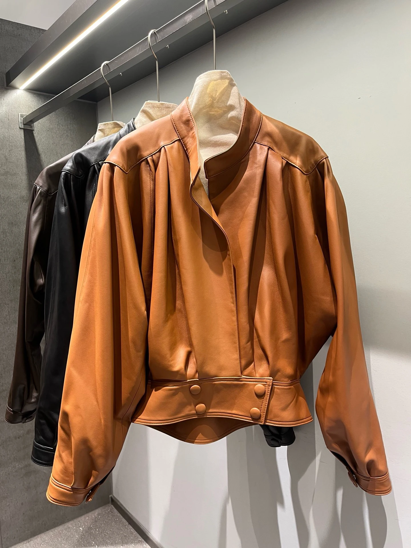 2026 Autumn/Winter New Women's Coat Top, Loose fitting Motorcycle Coat, High quality, Simple and Casual Versatile