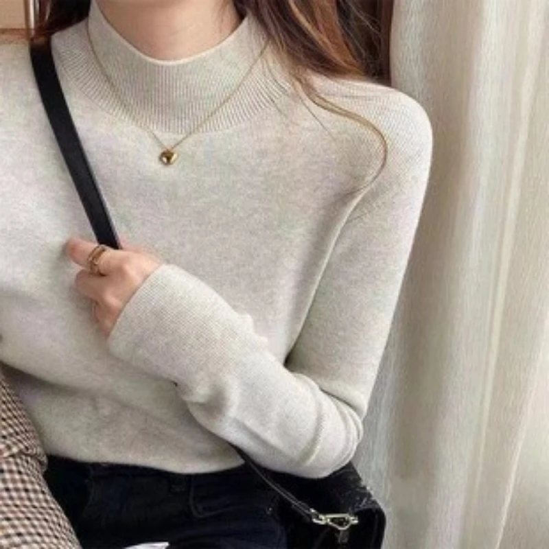 

New Version Solid Color Bottoming Sweater Women's Autumn Winter Wear Slim Thin Long-sleeved Top Semi-turtleneck Knitted Sweater