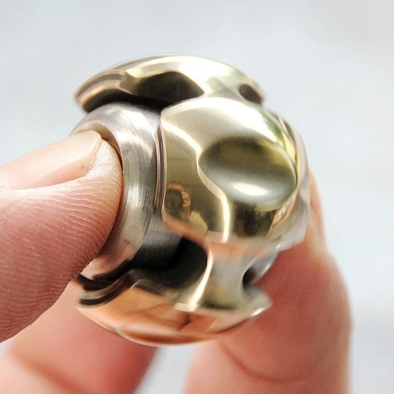 Lärm Messing Fidget Spinner EDC Fidget Spielzeug Erwachsene Entspannung und Freizeit Kleine Gegenstände EDC Büro Stress Relief Spielzeug ADHS Werkzeuge