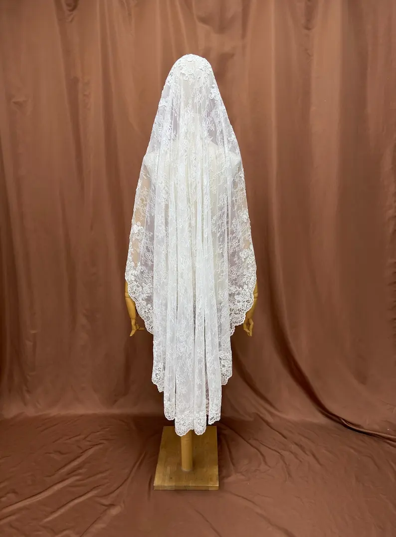 Wedding Accessories Bridal Veils Bridal Short Lace Veil Full Lace Wedding Veil Mantilla Custom Soft Tulle Wedding Dress