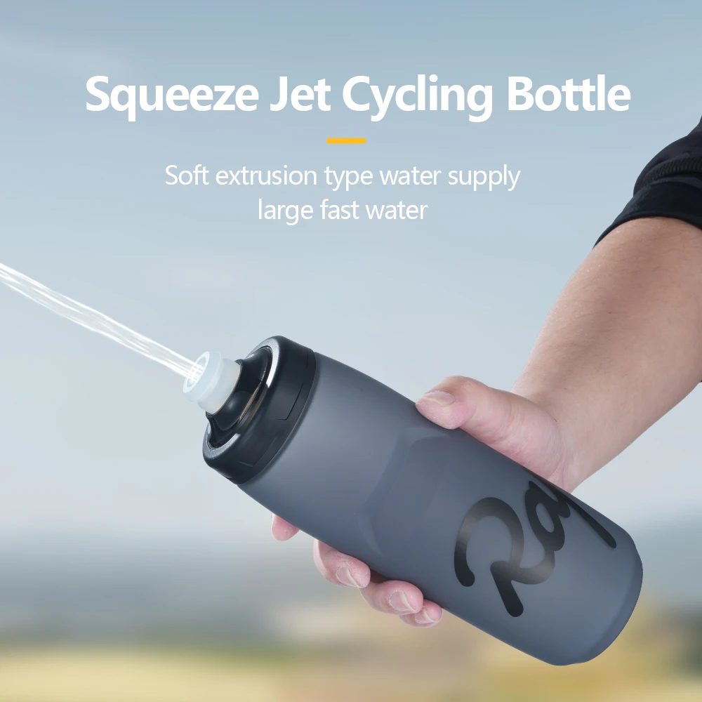 Rapha-botella de agua para ciclismo, termo de plástico exprimible a prueba de fugas sin sabor, sin BPA, para acampada, senderismo y bicicleta, 2023, 620 ml, 750