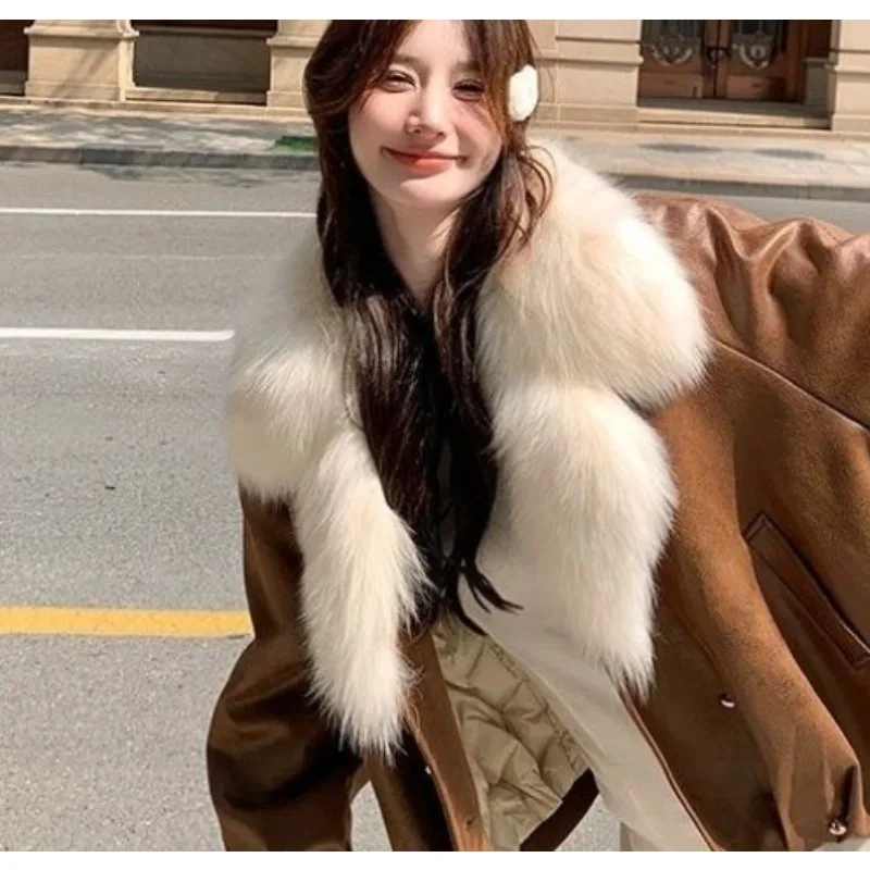 큰 모피 칼라 모피 통합 다운 재킷 패션 새로운 여성 겨울 외국 고급 감각 연령 감소 코트의 한국어 버전