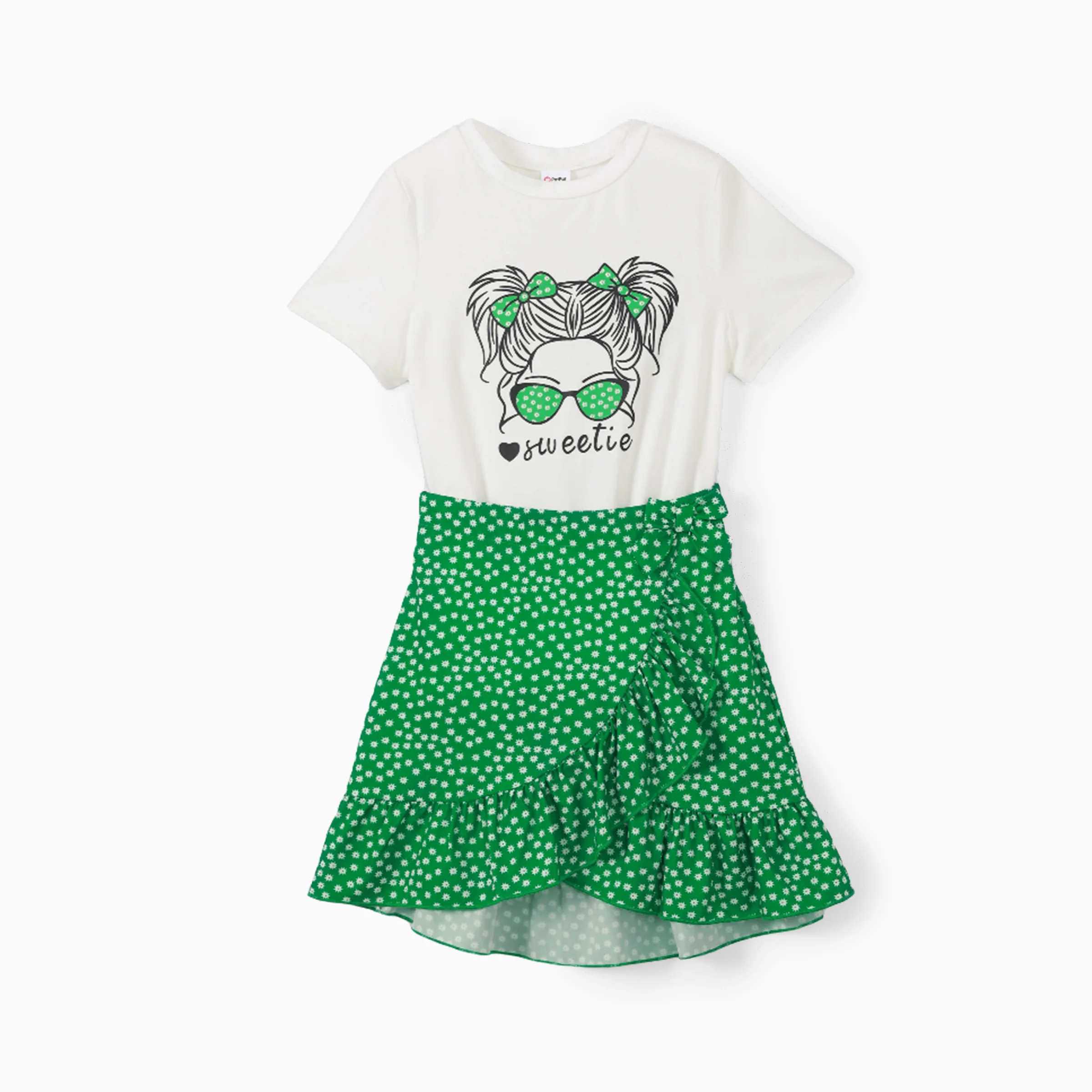 

PatPat 2pcs Kid Girl Figure Print Short-sleeve Top and Polka Dots Ruffled Tie Side Wrap Skirt Set
