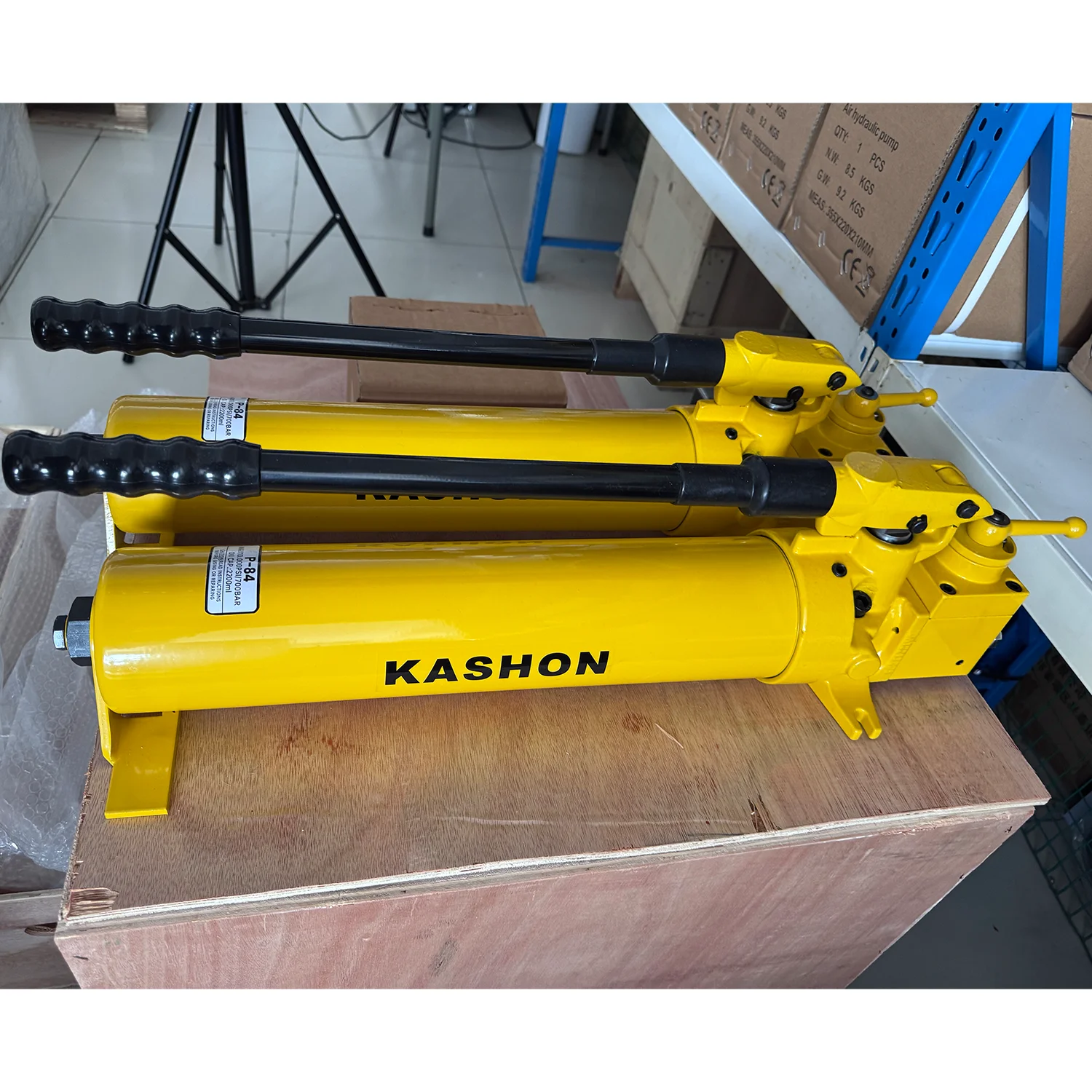Complete Set P-84, 2200ml Oil, Double-acting Two Speed Hydraulic Hand Pump Manual Pump