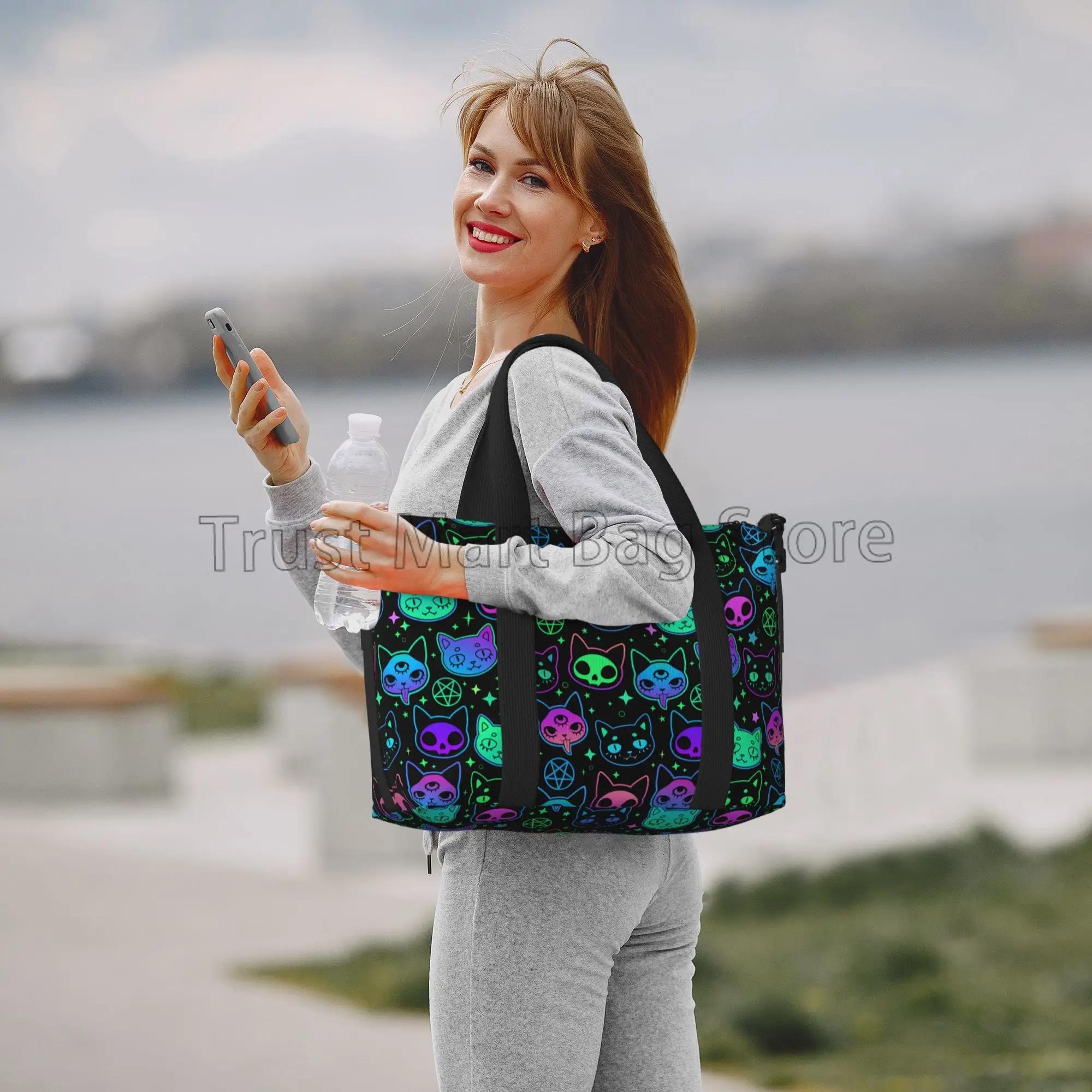 Bolsa de lona de viaje con dibujos animados de gato brujería brillante, personalizada, impermeable, bolsa de noche para deportes, gimnasio, Yoga, bolsas colgantes