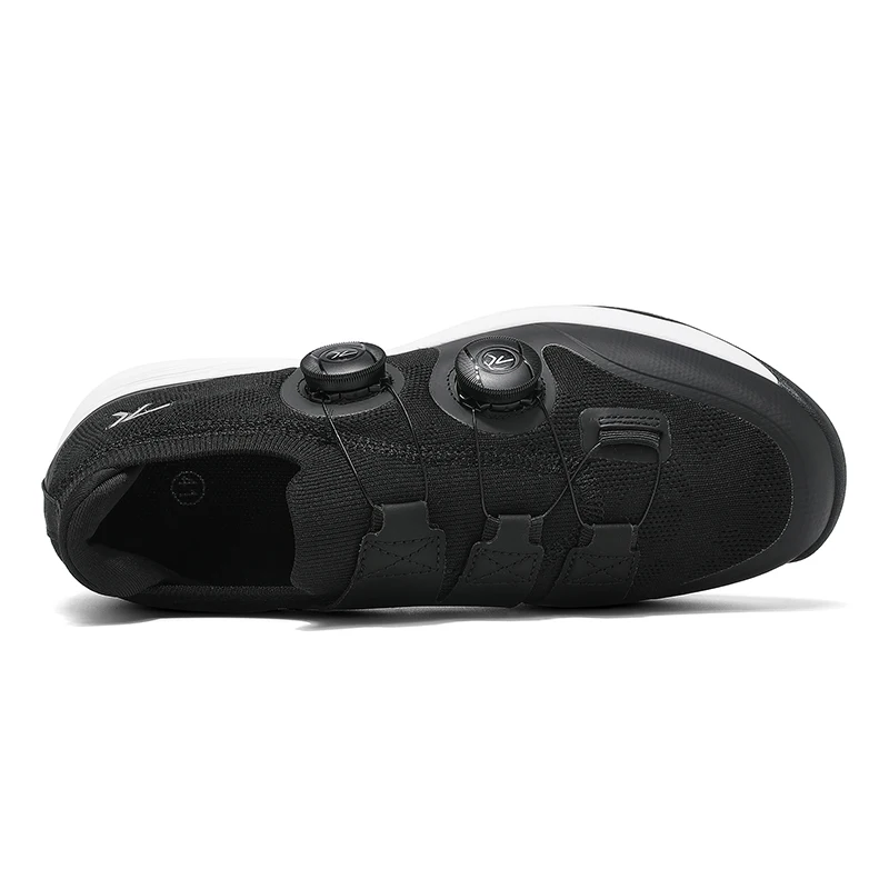 The New Mountain Bike Riding Shoes Feature a Durable Thickened Sole That Provides Better Grip Breathability and Shock Absorption
