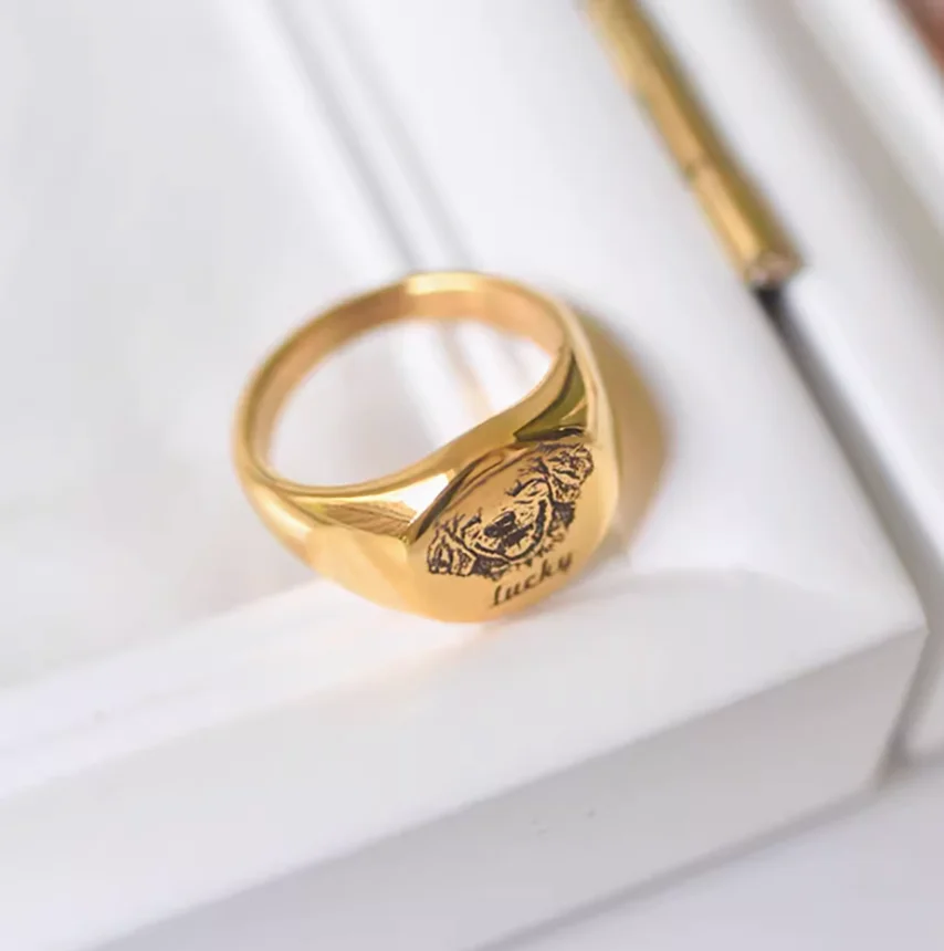 Customized Pet Photo Engraved Portrait Ring Personalized Signet Minimalist Souvenirs Picture Heart Stainless Steel Engraved Ring